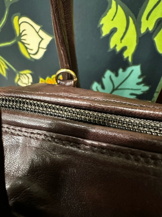 Vintage 1980s Bally Brown Lambskin Quilted Tassel Satchel Top Handle w/ D-Rings - Picture 9 of 14